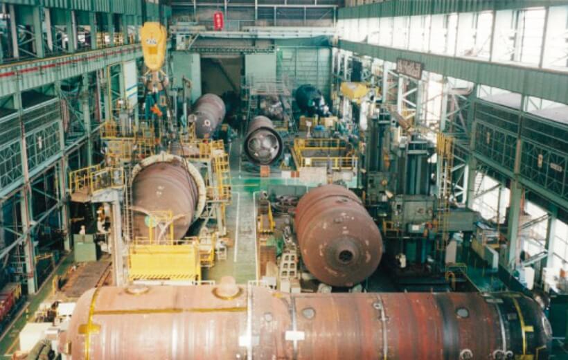 1993 年，在神戶造船廠制造的蒸汽發生器